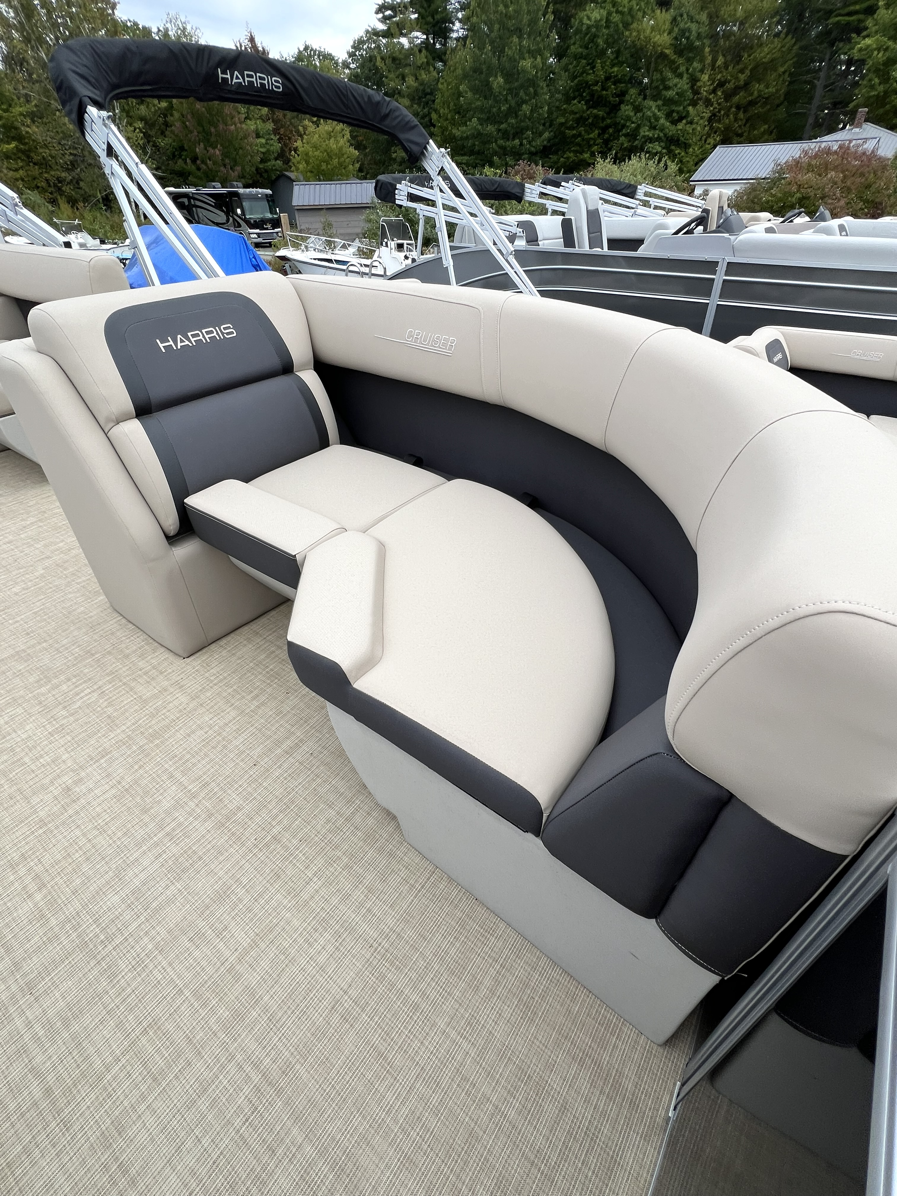 2025 Harris Cruiser 190 with 40 ELPT CT Mercury - Photo 5
